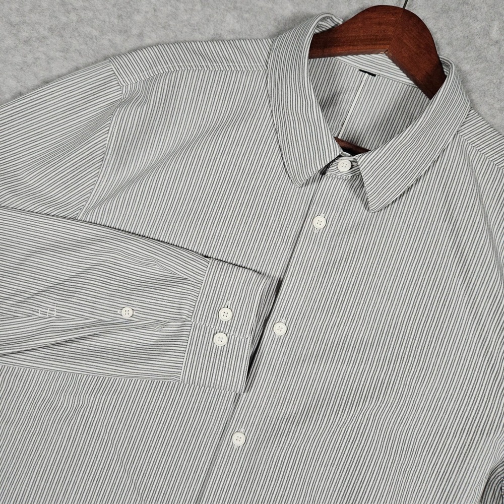 Lululemon New Venture (Men's Large) Gray Striped Button Up Business Dress Shirt